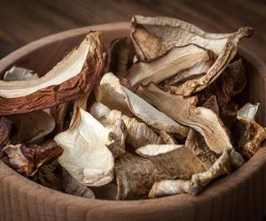 Co zrobić kiedy w grzybach suszonych pojawią się robaki? Nie wyrzucaj