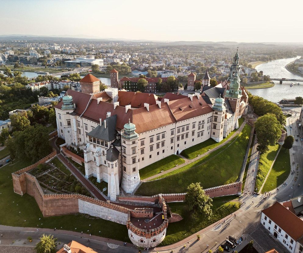 To najpiękniejsze atrakcje turystyczne w Małopolsce według AI. Powinien je zobaczyć każdy turysta! 
