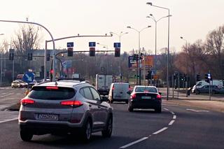Na skrzyżowaniu ulic 26 Kwietnia, Derdowskiego i Taczaka uruchomiono system RedLight3