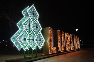 Lublin życzy „Wesołych świąt”. Tak się prezentują świąteczne iluminacje
