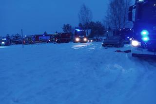 Pierkunowo: Tragedia na jeziorze Kisajno. Pod wędkarzami załamał się lód [FOTO]