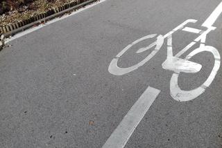 Dwie trasy rowerowe powstają wzdłuż ulicy Krakowskiej. Kiedy finisz?