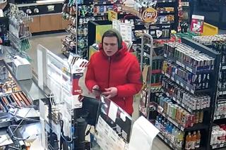 Złodziej zaatakował na stacji paliw w Bydgoszczy. Policjanci szukają go i pokazują zdjęcia