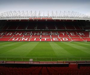 Manchester. To idealny city break dla fanów piłki nożnej. Lot z lotniska w Rzeszowie trwa poniżej 3 godzin