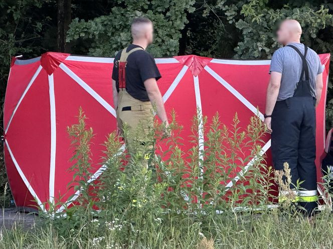 30-latek jechał gruzem BMW bez drzwi i okien. Zginął na miejscu