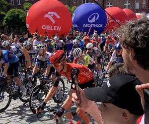 Tour de Pologne 2025. Start w Katowicach Nikiszowcu