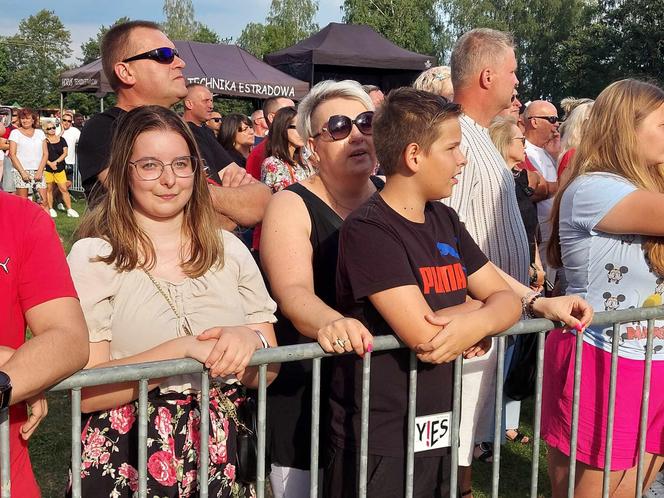 Tłumy na festynie pod zaporą w Brodach