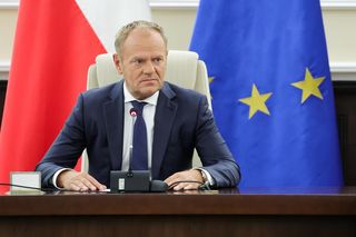 Nadzwyczajne posiedzenie rządu w Warszawie. Prowokacja na dużą skalę 