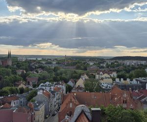 Olsztyn z lotu ptaka. Tak wygląda miasto z wieży ratuszowej