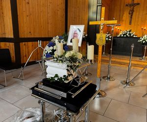 Nie żyje Jacek Wójcik. Pogrzeb ulubieńca widzów z ‘Królowych życia