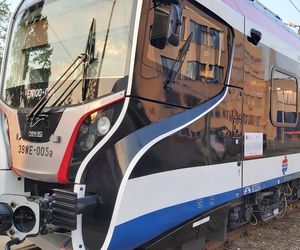 Gigantyczne zmiany w kursowaniu WKD. Specjalna organizacja ruchu przez wymianę szyn