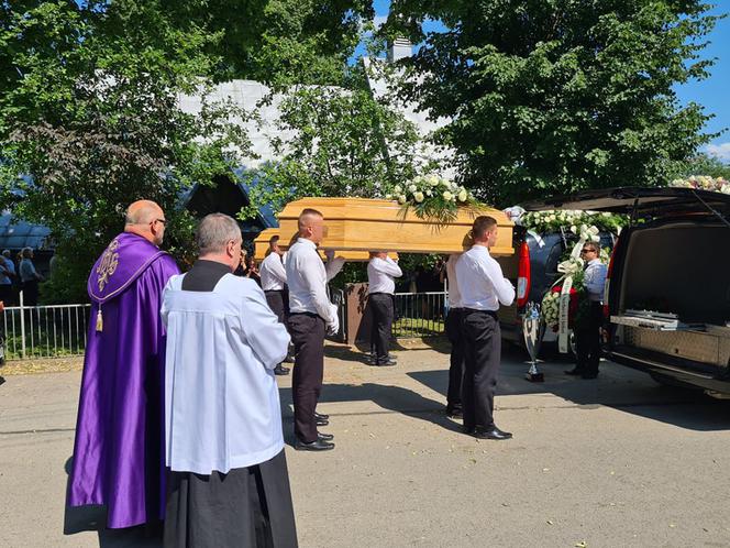 Przędzel: Pogrzeb ofiar tragicznego wypadku w Jamnicy.