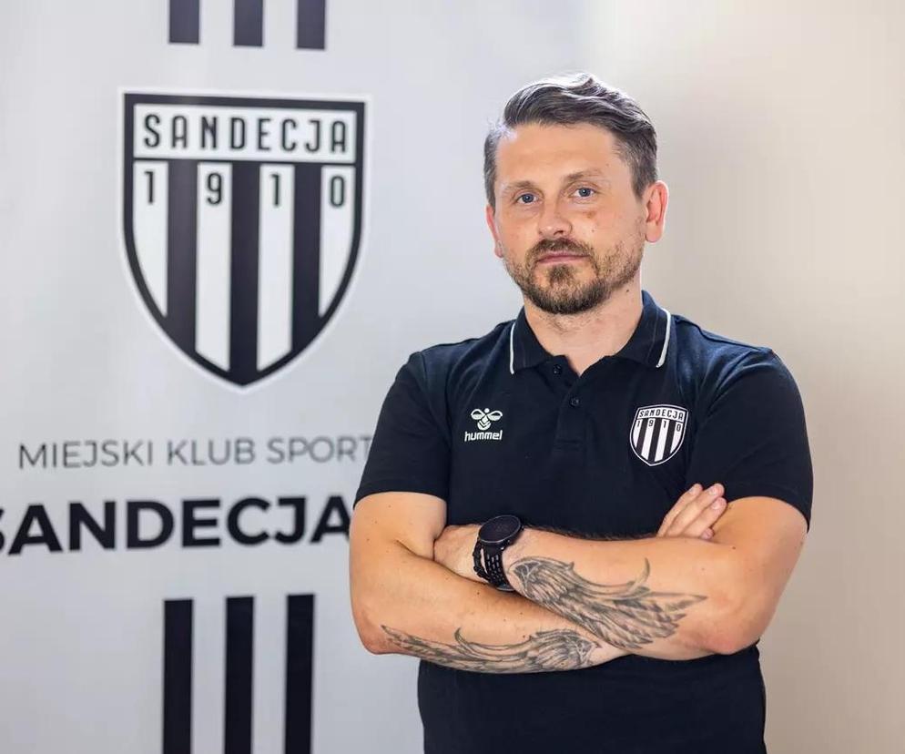 Nowego trenera ma Sandecja Nowy Sącz.  To Łukasz Mierzejewski 