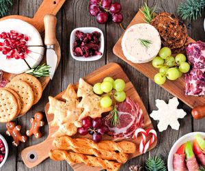 Domówka dla kilku osób - co podać? 9 łatwych i niedrogich przepisów na małe przyjęcie karnawałowe