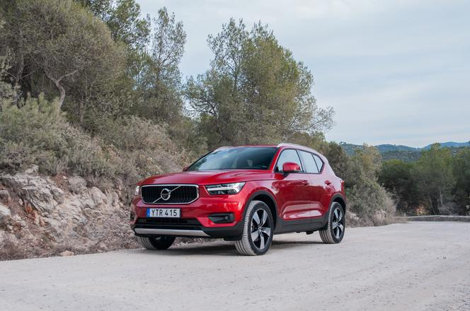 Volvo XC40 D4