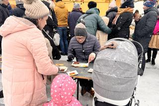 Świąteczne Targi Rzeczy Wyjątkowych 2023 na Rynku Podgórskim. Tłumy dopisały 