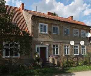 Mazury czy Warmia? Odkryj niezwykłą wieś na pograniczu, która zachwyca historią!