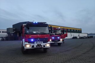 Wierzbica. Wybuch w zakładzie pracy. Dwóch mężczyzn rannych, jeden ciężko. Wypadek pod Radomiem [ZDJĘCIA].