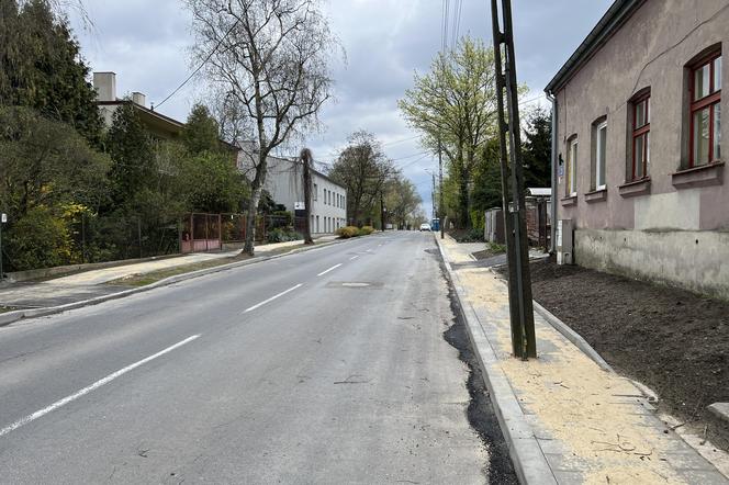 Dobra wiadomość dla mieszkańców Górnej! Znów można jeździć ul. Demokratyczną w obu kierunkach