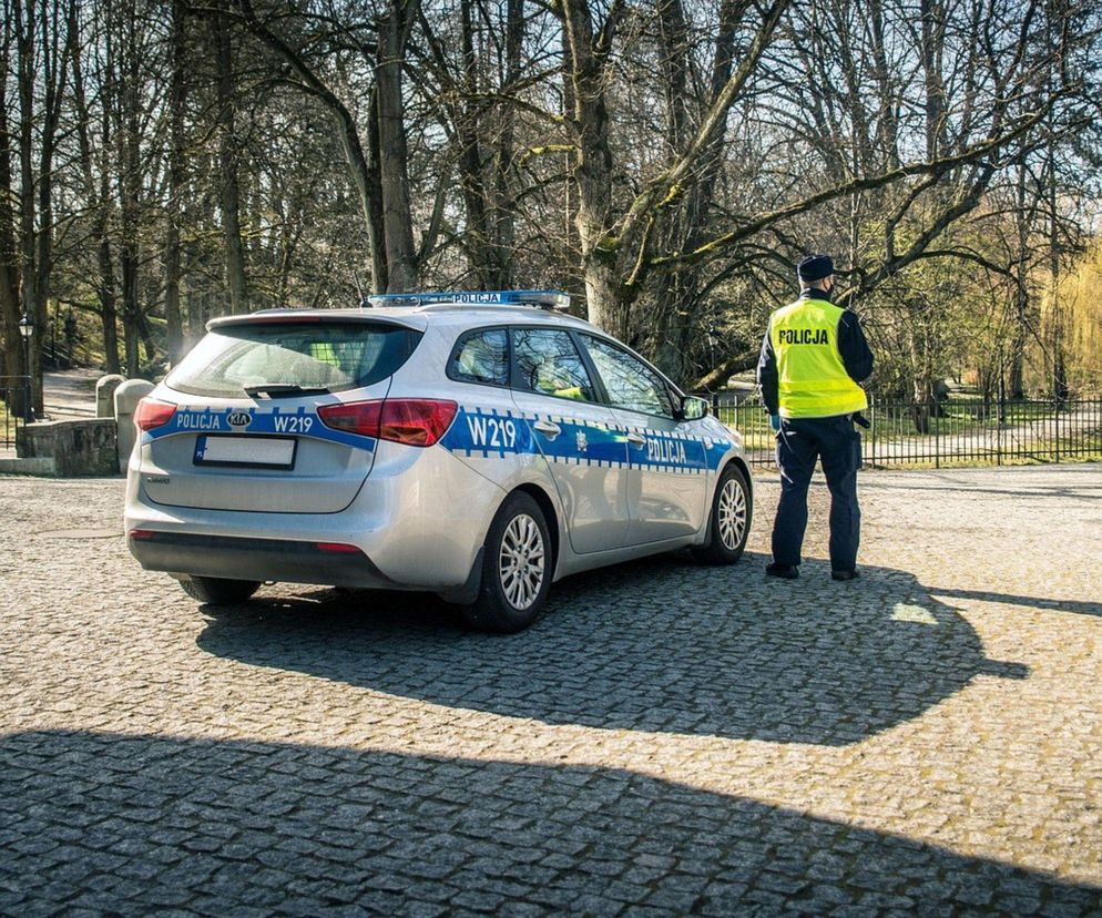 39-latek zaatakował policjantów nożem. Mężczyzna nie żyje