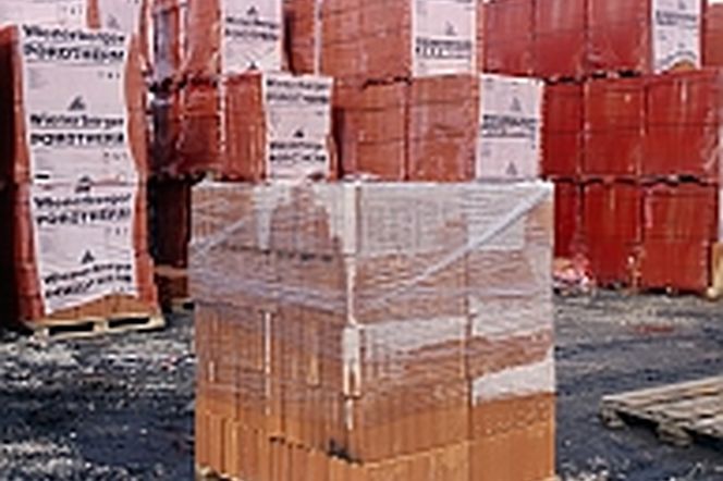Czy warto oszczędzać na materiałach?