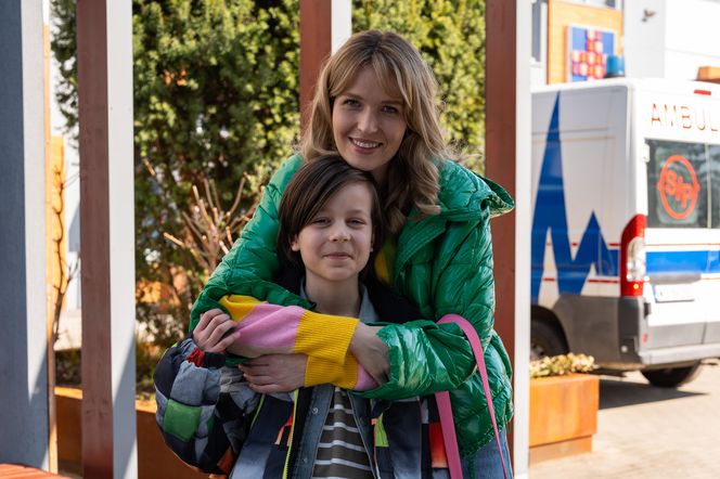 	Na dobre i na złe odc. 958. Asia Gawryło (Monika Kaleńska), Kubuś (Wiktor Trojan)