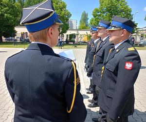 Akty nadania wyższych stopni służbowych odebrało w tym roku 21 strażaków z Komendy Miejskiej PSP w Siedlcach