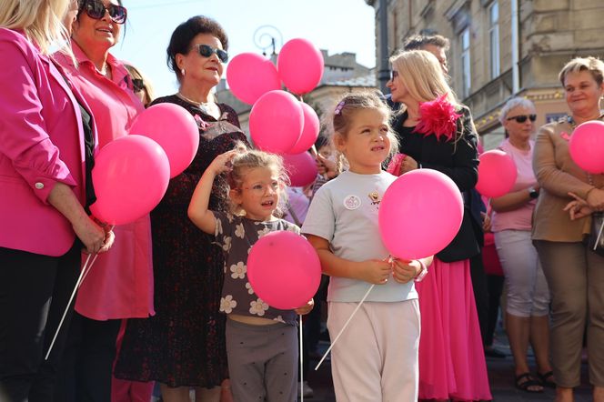 W centrum Lublina królował róż! Przez miasto przeszedł Marsz Różowej Wstążki