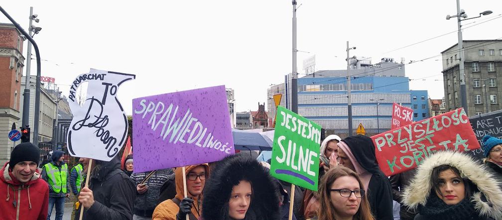 Siostry idziemy po władzę! Wykrzykiwały uczetniczki Śląskiej Manify [AUDIO, ZDJĘCIA]