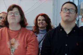 Nowy teatr otwiera się na Pradze. Na scenie występują aktorzy z autyzmem i zespołem Downa