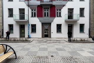 Kamienica przy ul. Włókienniczej w Łodzi odzyskuje dawny blask