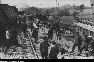 Katastrofa kolejowa w miejscowości Baciuty na trasie Łapy - Białystok, 1931 r.