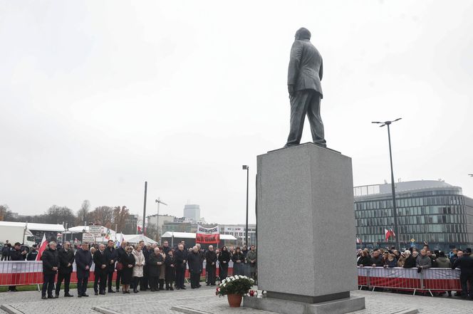 Kolejna miesięcznica smoleńska