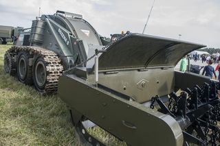 Słowacka Božena-5 w godzinę może rozminować i pół hektara gruntu