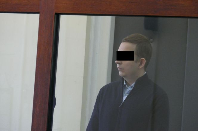 Piotrków Tryb. Druga rozprawa w procesie Sebastiana M. Kierowcy BMW odczytano akt oskarżenia [ZDJĘCIA].