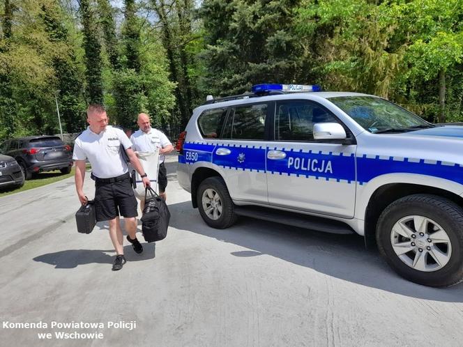 Policyjni wodniacy zatrzymali na Jeziorze Sławskim nietrzeźwego sternika