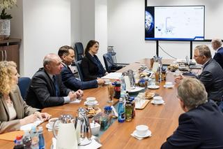 Wizyta ministra Sikorskiego w Grupie WB