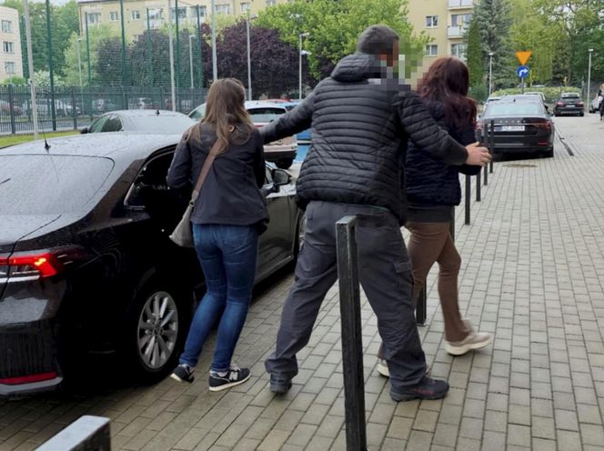 Doprowadzenie do Prokuratury Policjantki z Ropczyc 