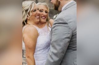 Bliźniaczki syjamskie zdradziły, że Abby  wyszła za mąż