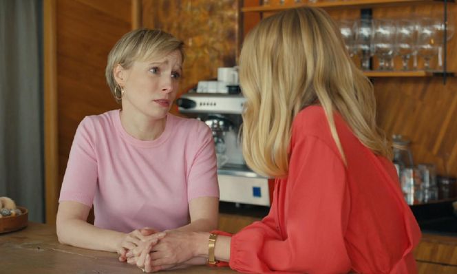 Barwy szczęścia, odcinek 3249. Sonia (Weronika Nockowska), Dominika (Karolina Chapko)