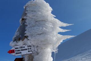 W Bieszczadach zagrożenie lawinowe! Turyści powinni pamiętać, że w górach ciągle mamy warunki zimowe
