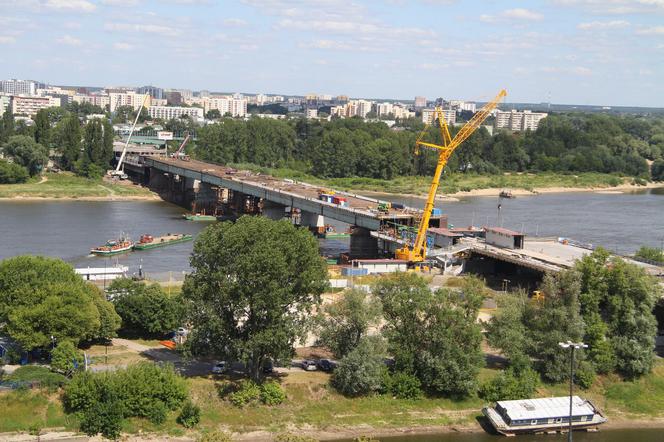 Przesuwają most Łazienkowski