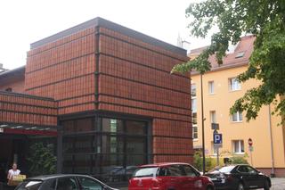 W Olsztynie znajduje się najpiękniejsza fasada zabytku w Europie. Kiedyś były tam koszary [ZDJĘCIA]