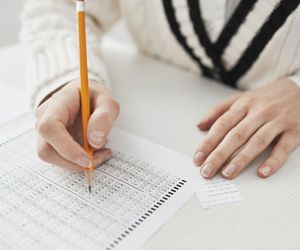 Matura 2024 - ile punktów, żeby zdać matematykę i polski? Ile procent zalicza maturę 2024?