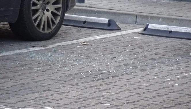 Napadli na samochód, w środku było złoto i dolary! 72-latek stracił łącznie 200 tys. zł