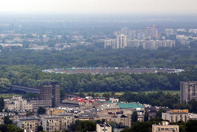 Aż trudno uwierzyć, że tak 20 lat temu wyglądała Warszawa. Miasto nie do poznania!