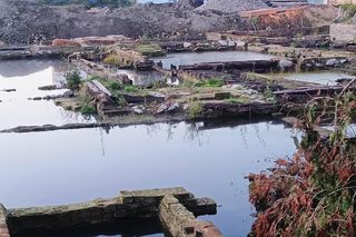 Fundamenty dawnych kamienic przy ul. Św. Floriana