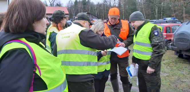 Łódzkie: ZARZĄDZANIE KRYZYSOWE W AKCJI. Około 80. osób przeszukiwało w weekend lasy