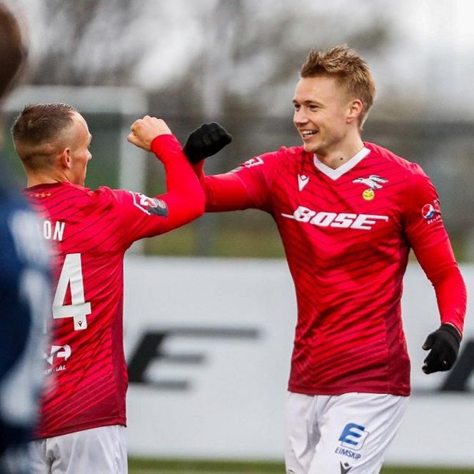 Partnerki piłkarzy mistrza Islandii