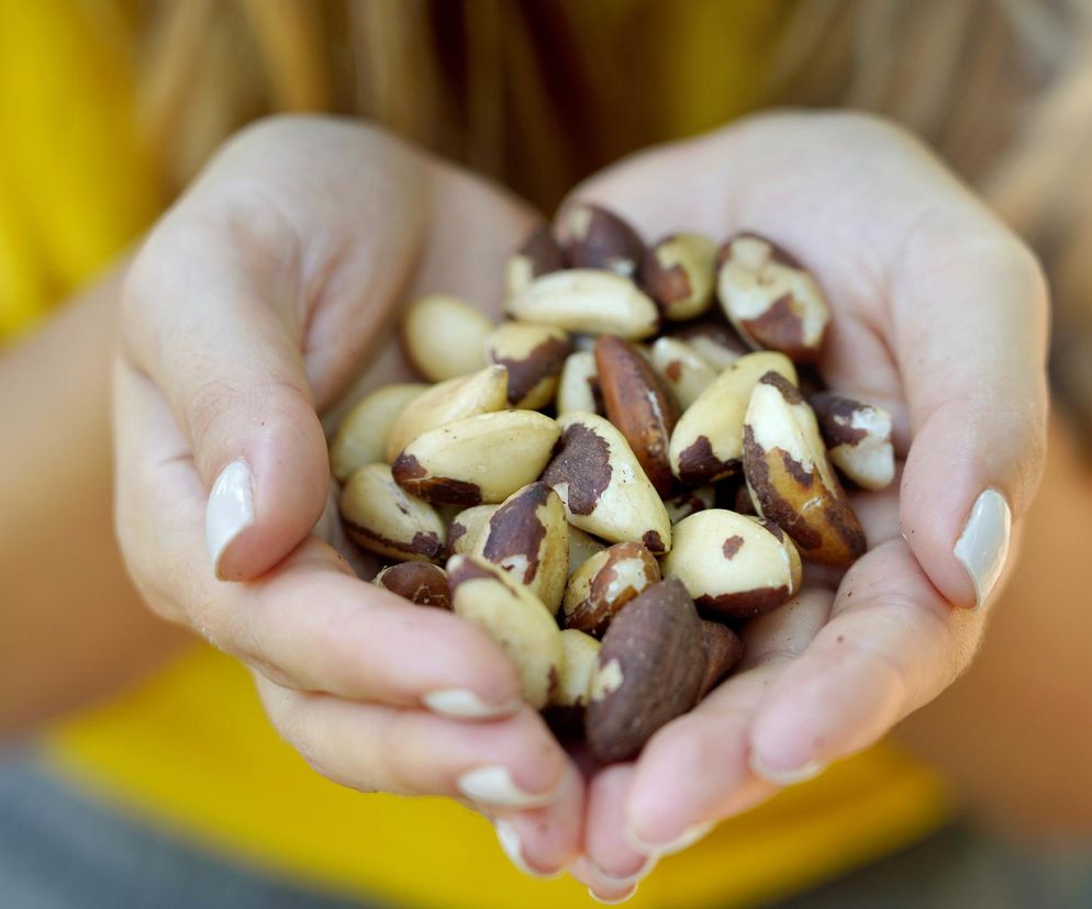 Włącz orzechy do codziennej diety. Zredukujesz stany zapalne i poprawisz trawienie